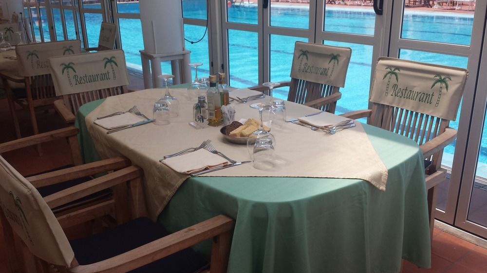 Perticari Hotel Песаро Екстериор снимка